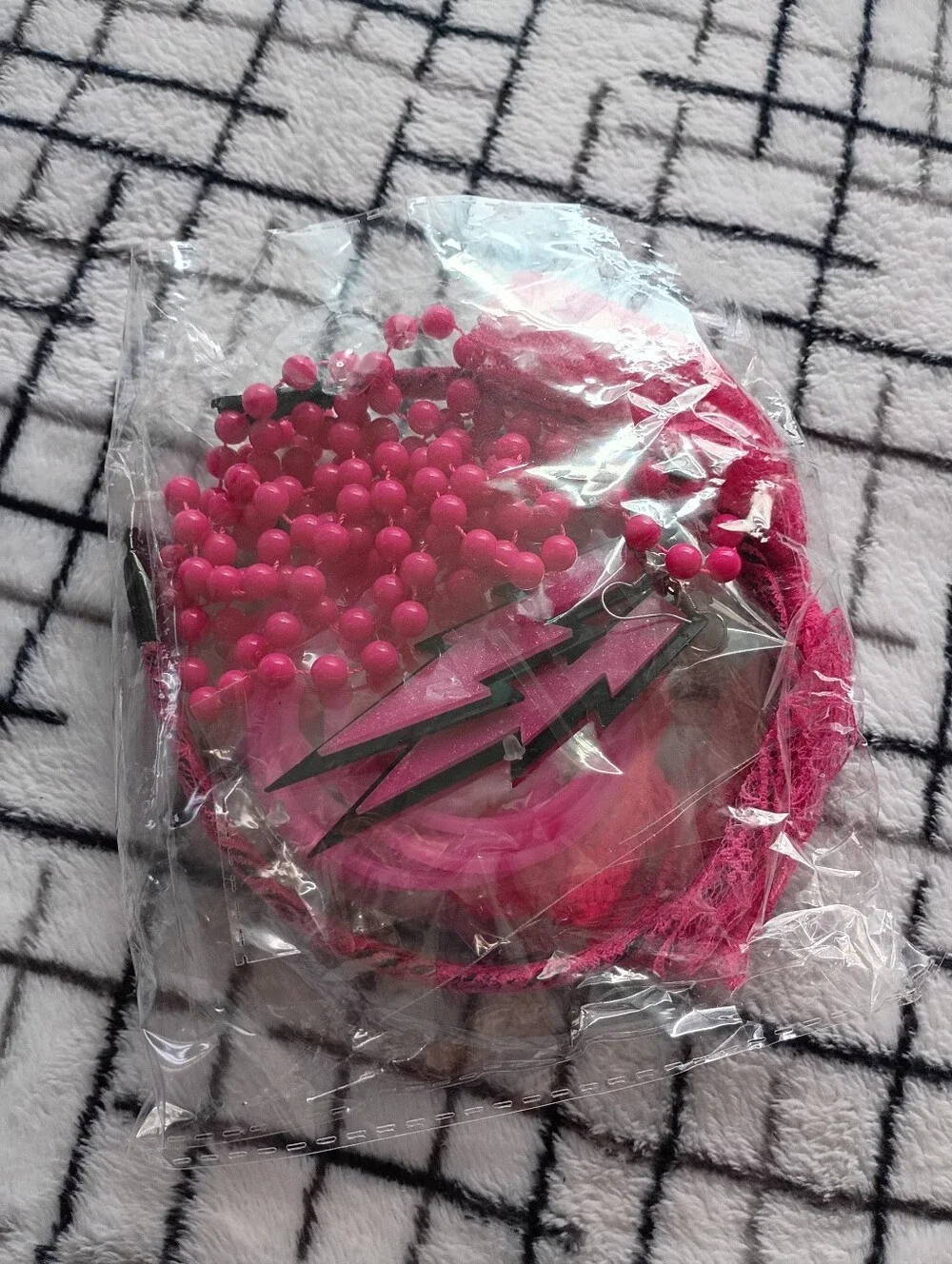 Pink 80's Costume Accessory Set Earrings, Necklace, Fishnet Gloves, Headband NEW